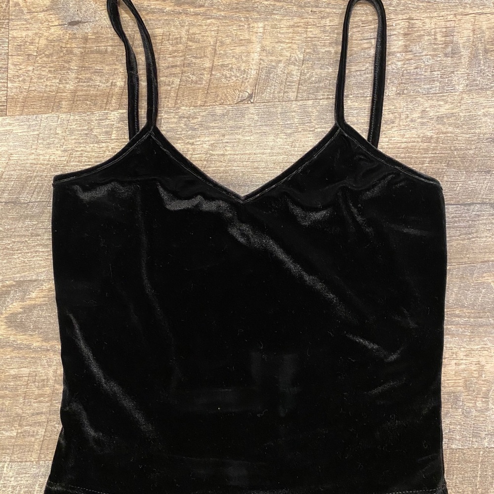 Full Tilt Velvety Black Crop Cami Size S